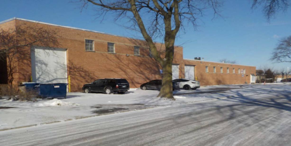 Fully Leased Retail and Warehouse Bridge Loan in Chicago Suburbs image 3